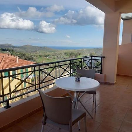 Balcony With A View - In The Heart Of The Village Mesotopos Exteriör bild